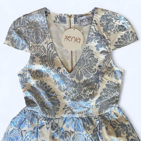 NWT Xenia Boutique Blue Damask Mini Dress V-Neck Fit & Flare -‎ Size 2 - Picture 2 of 8
